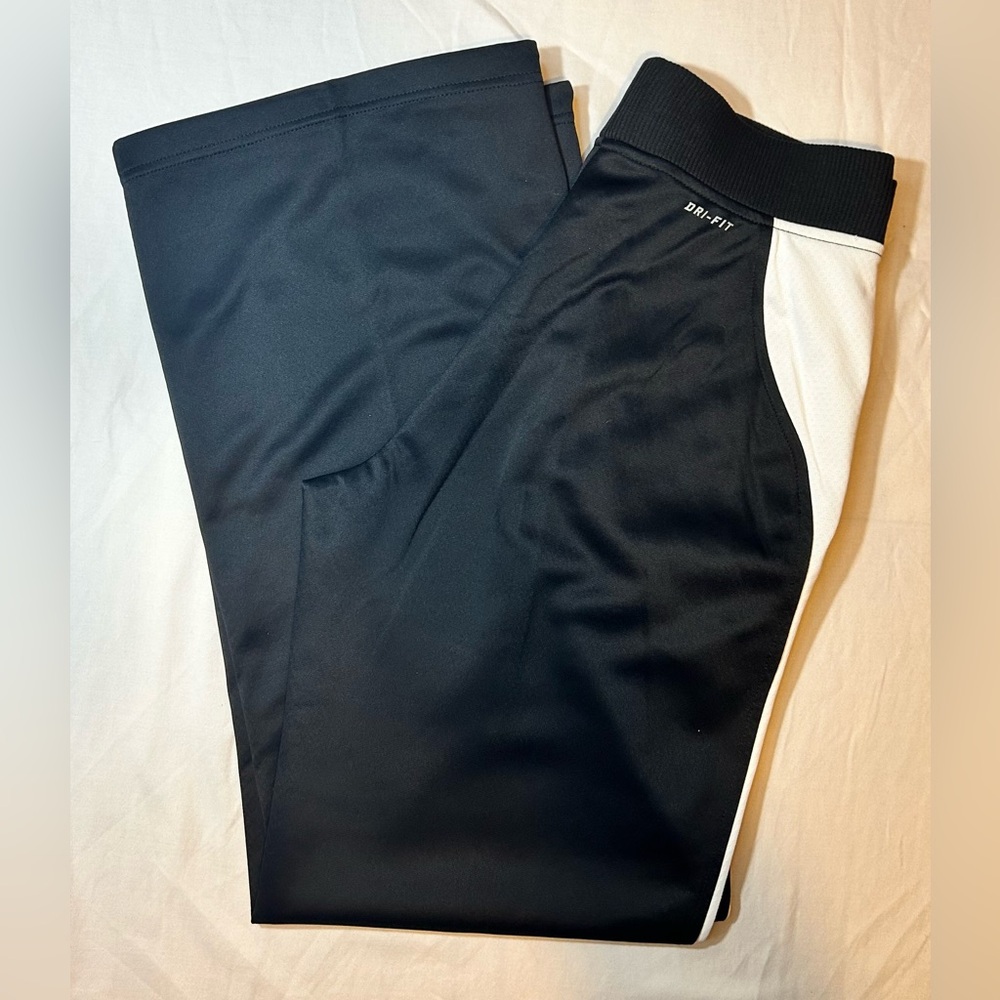 Nike Dri-Fit tracksuit 2pc Set size medium jacket small pants - Picture 14 of 15